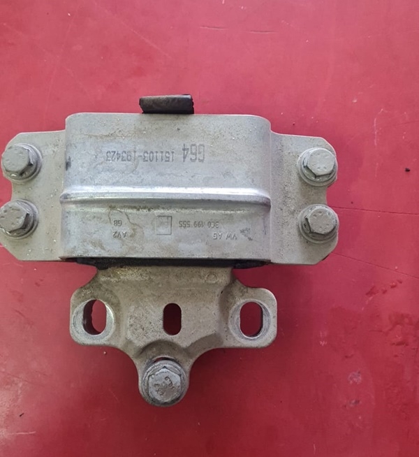 Audi Q2 1.0 TFSI Şanzıman Kulağı Çıkma